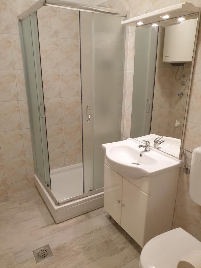 Apartman P-E Pula Exterior photo